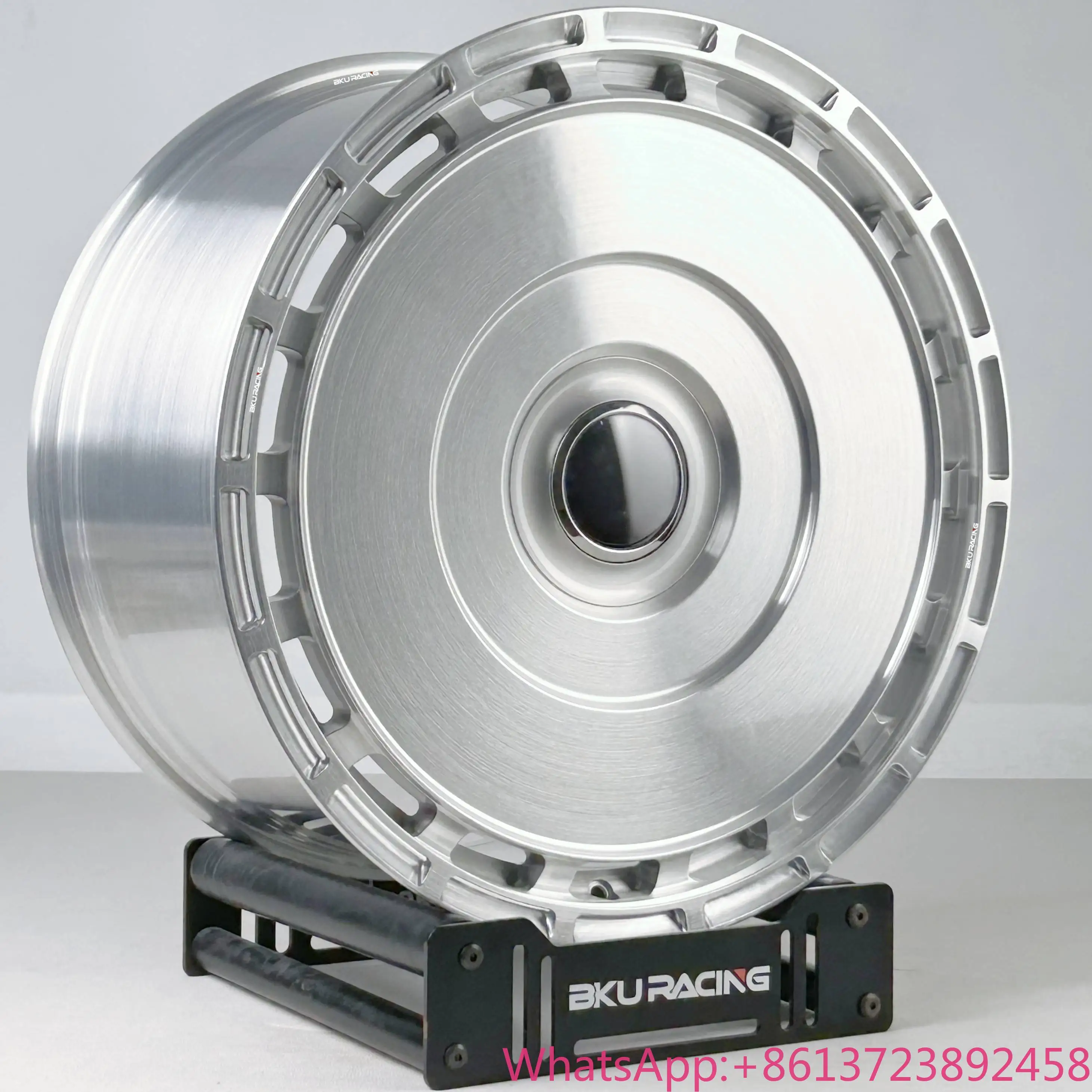 Bku Forged 5x120/130 Wheels for Range Rover Vogue Mercedes G63 G Class Rolls Royce Bentley 23 24 Inch Rim Monoblock Alloy Wheels
Bku Forged 5x120/130 Wheels for Range Rover Vogue Mercedes G63 G Class Rolls Royce Bentley 23 24 Inch Rim Monoblock Alloy Wheels