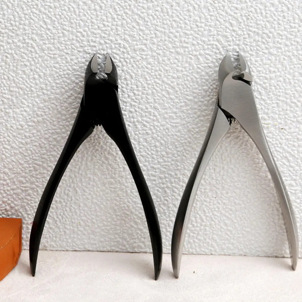 1Pcs Nail Clippers Ergonomic Toenail Trimmer for Home Salon Use Thick Nail Cutter Curved Clip Safe Stainless Steel Manicure
1Pcs Nail Clippers Ergonomic Toenail Trimmer for Home Salon Use Thick Nail Cutter Curved Clip Safe Stainless Steel Manicure