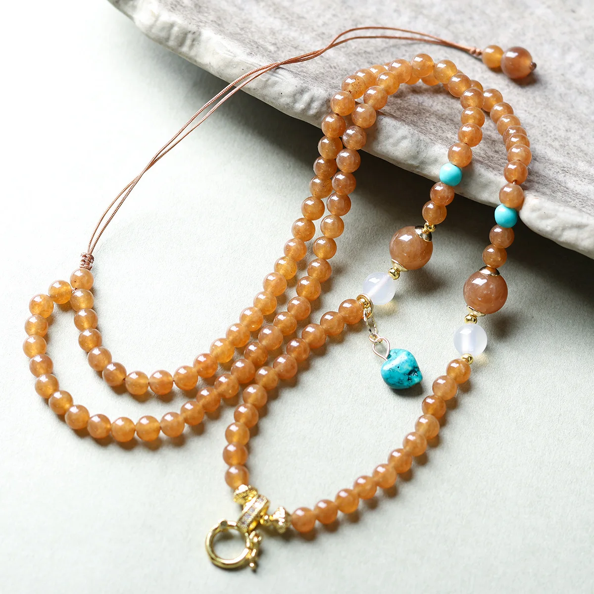 Hand Woven Agate Pendant Cord: New Chinese Style Lanyard for Amber, Hetian Jade, Thangka & Sweater Chain Accessories/Gifts
Hand Woven Agate Pendant Cord: New Chinese Style Lanyard for Amber, Hetian Jade, Thangka & Sweater Chain Accessories/Gifts