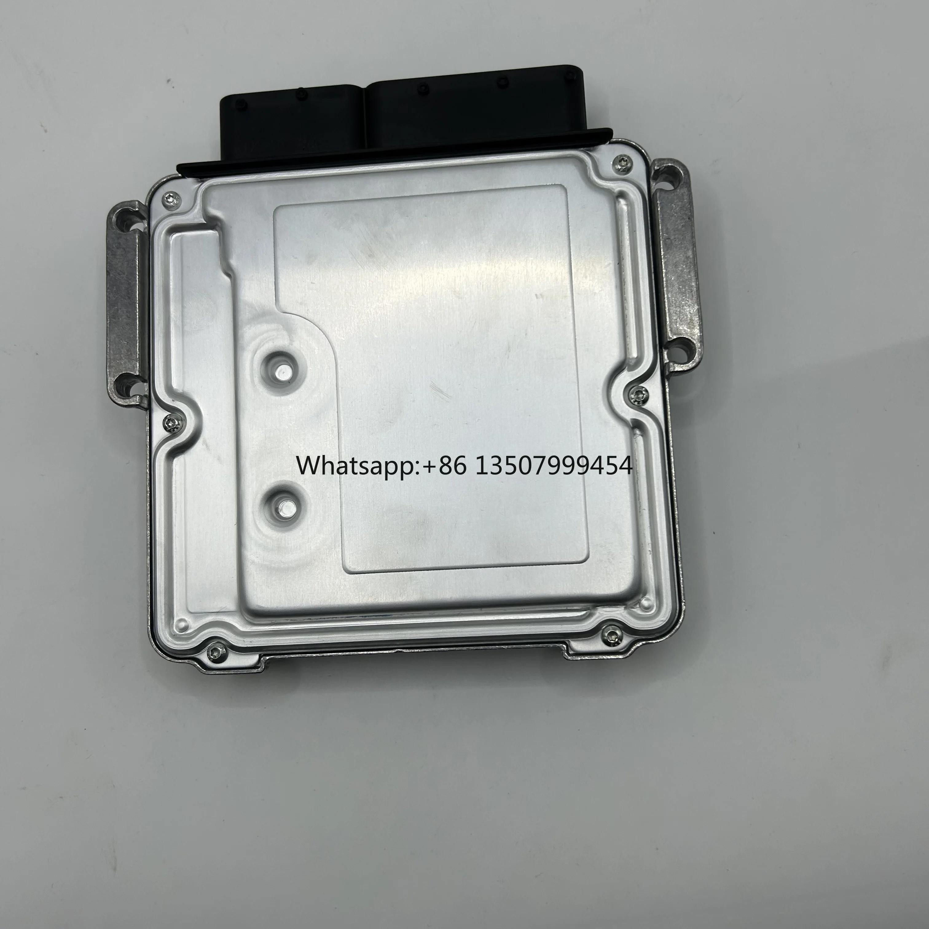 High quality 0281013326 Engine Computer Board ECU EDC16C39-4DC For FOTON
High quality 0281013326 Engine Computer Board ECU EDC16C39-4DC For FOTON