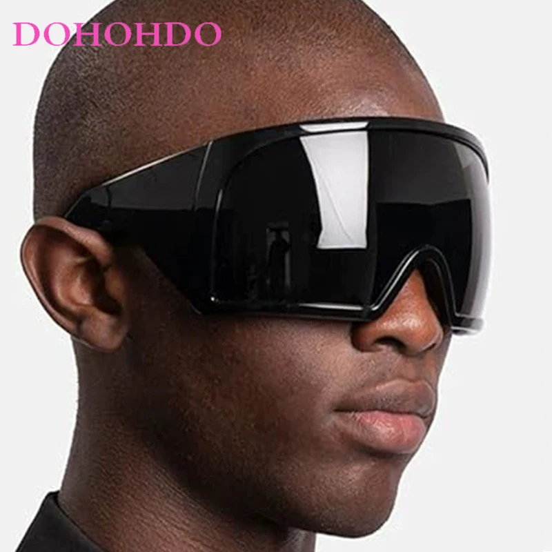 Oversized Punk One-Piece Wrap Around Women Sunglasses Trendy Luxury Sunglass Men Outdoor Sports Windproof Goggle Lentes UV400 
Oversized Punk One-Piece Wrap Around Women Sunglasses Trendy Luxury Sunglass Men Outdoor Sports Windproof Goggle Lentes UV400