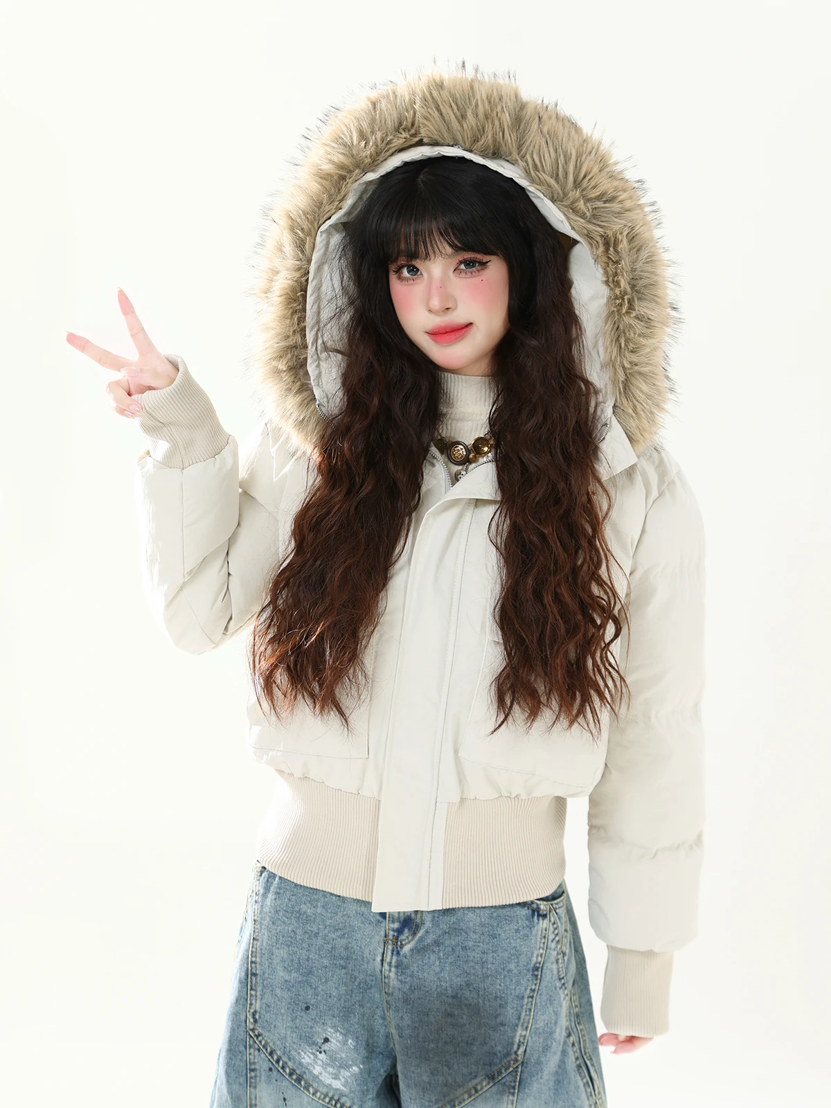 Женская зимняя куртка ENJOG в стиле ретро из хлопка с меховым воротником, капюшоном, теплая верхняя одежда, приталенный крой, длинный рукав, застежка-молния
Женская зимняя куртка ENJOG в стиле ретро из хлопка с меховым воротником, капюшоном, теплая верхняя одежда, приталенный крой, длинный рукав, застежка-молния