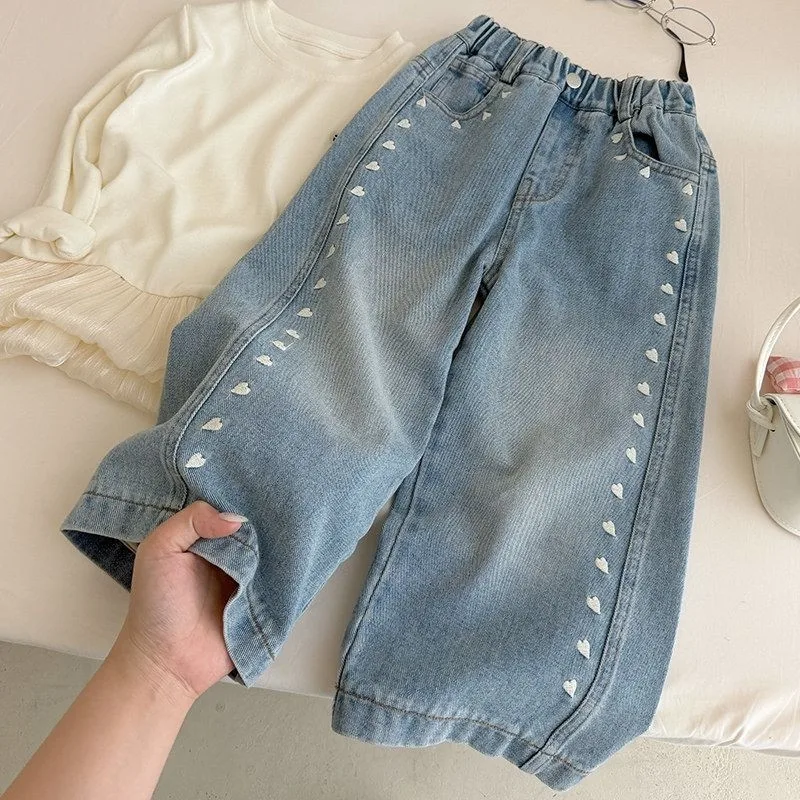 Girls' Love Embroidered Jeans Spring and Autumn New Style Children's Middle Waist Straight Leg Wide Leg Pants
Girls' Love Embroidered Jeans Spring and Autumn New Style Children's Middle Waist Straight Leg Wide Leg Pants