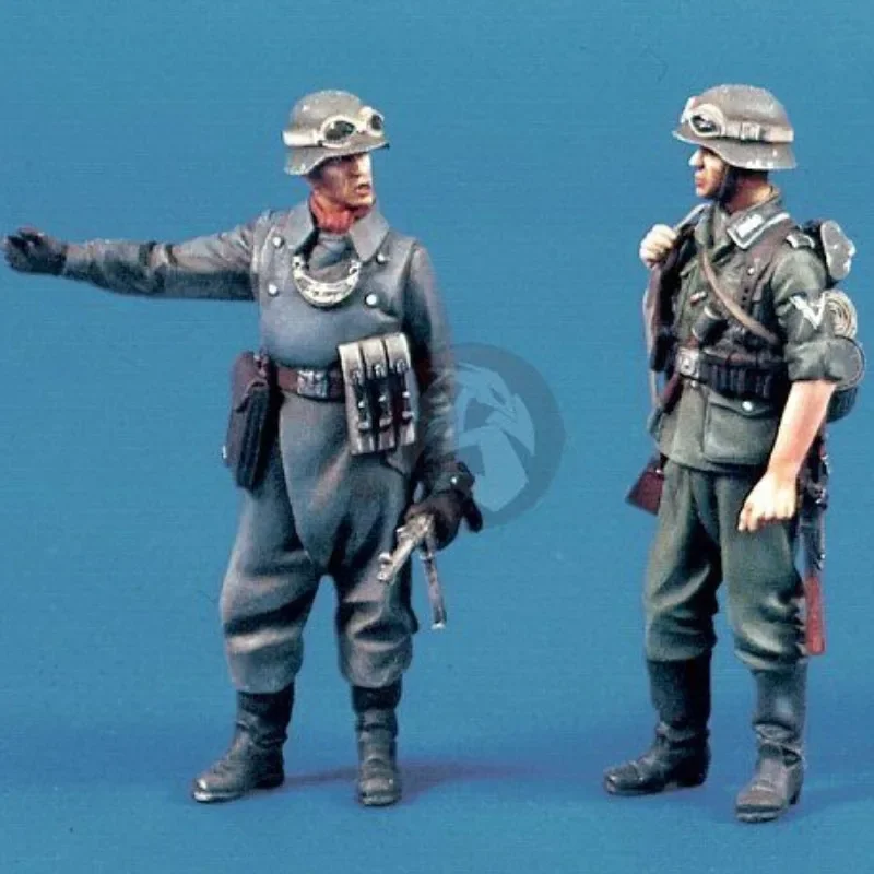 Фигурка из смолы в масштабе 1/35, Сборная модель, набор, исторический миниатюрный офицер и солдат, 2 человека, разборная и Неокрашенная, 1004A
Фигурка из смолы в масштабе 1/35, Сборная модель, набор, исторический миниатюрный офицер и солдат, 2 человека, разборная и Неокрашенная, 1004A