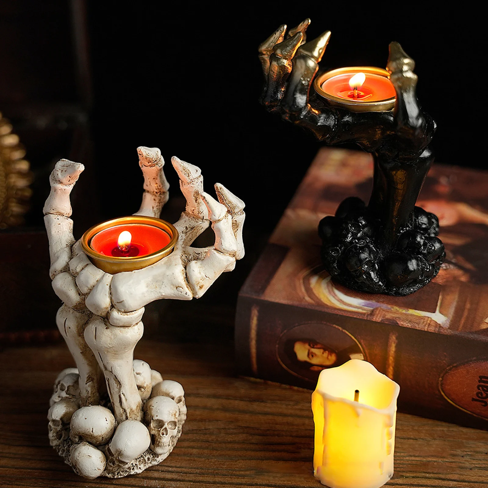 Halloween Skeleton Hand Candle Holder Ghost Candlestick Halloween Resin Candle Holder Indoor Decor Haunted House Horror Props
Halloween Skeleton Hand Candle Holder Ghost Candlestick Halloween Resin Candle Holder Indoor Decor Haunted House Horror Props