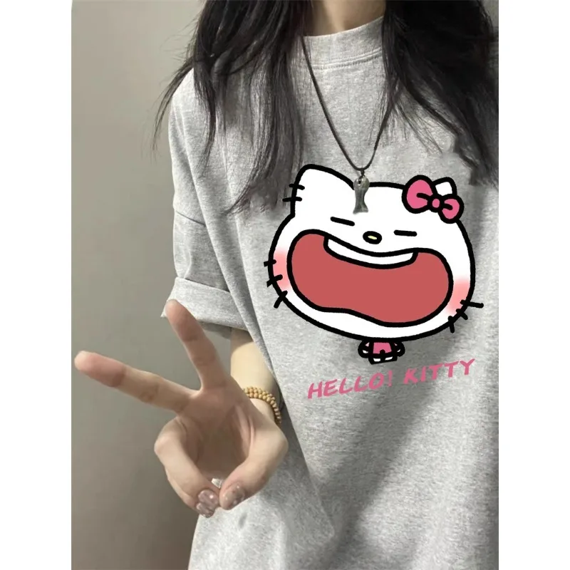 Быстросохнущая женская футболка с короткими рукавами Hello Kitty, лето 202, новый дизайн, нишевый и свободный топ с 3D принтом 
Быстросохнущая женская футболка с короткими рукавами Hello Kitty, лето 202, новый дизайн, нишевый и свободный топ с 3D принтом