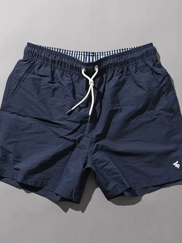 Мужские пляжные шорты Qui Dry, свободного кроя, для серфинга, водонепроницаемые, с четырьмя карманами, молодежные, модные, повседневные, осенняя одежда
Мужские пляжные шорты Qui Dry, свободного кроя, для серфинга, водонепроницаемые, с четырьмя карманами, молодежные, модные, повседневные, осенняя одежда