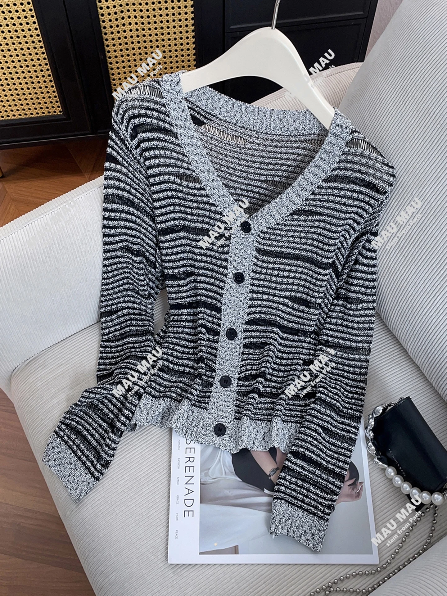 High-End Women's Knitted Open Cardigan V-Ne Hollow out Striped Top Commute Sle Regular Fit Medium Softn Long Sve
High-End Women's Knitted Open Cardigan V-Ne Hollow out Striped Top Commute Sle Regular Fit Medium Softn Long Sve
