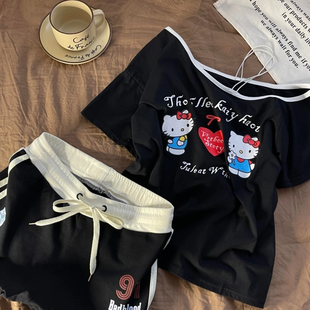 Sweet Hello Kittys Pajamas Cute Print Off-Shoulder T-Shirt Summer Women's Short Sleeve Short Two-Piece Kawaii Home Clothing Girl
Sweet Hello Kittys Pajamas Cute Print Off-Shoulder T-Shirt Summer Women's Short Sleeve Short Two-Piece Kawaii Home Clothing Girl