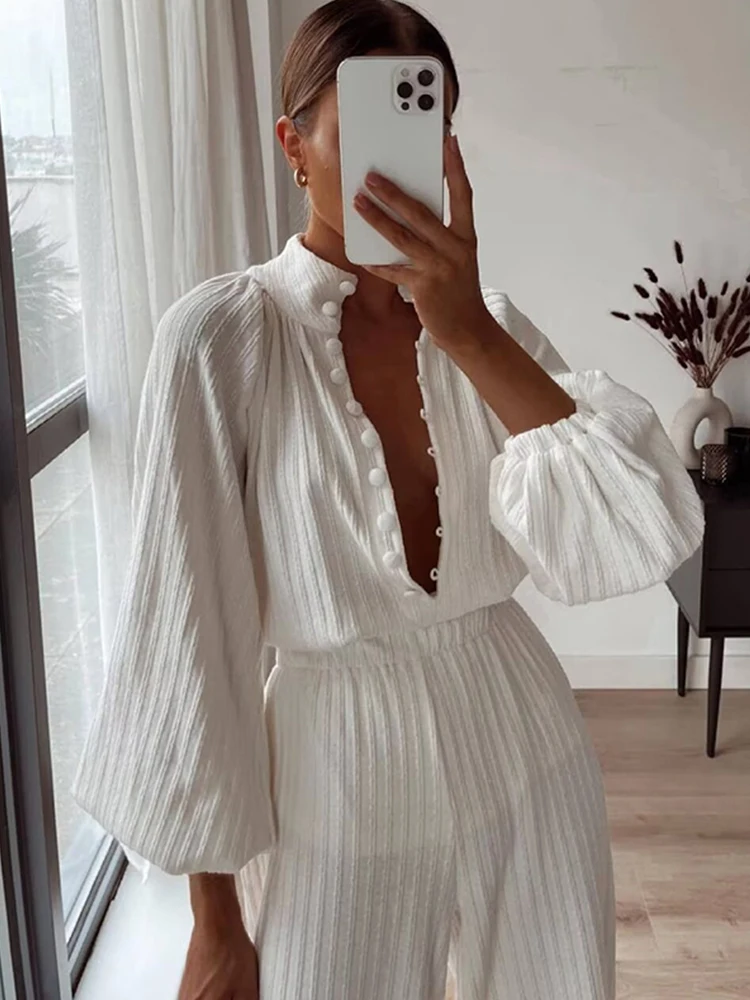 Elegant Women's Sets Long Sleeved Striped Shirt with Pants Loose Casual Single Breasted Shirts Pant Sets Autumn New Trousers
Elegant Women's Sets Long Sleeved Striped Shirt with Pants Loose Casual Single Breasted Shirts Pant Sets Autumn New Trousers