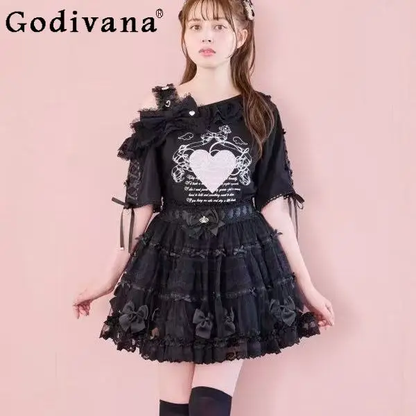 Liz Skirts 2025 Autumn New Girls' Cute Bow Lace Sweet Cake Skirt Women's Japanese Style Mine Mass-Produced Y2k Mini Skirt
Liz Skirts 2025 Autumn New Girls' Cute Bow Lace Sweet Cake Skirt Women's Japanese Style Mine Mass-Produced Y2k Mini Skirt