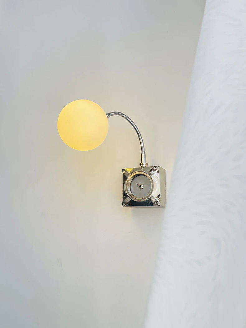 Bauhaus Retro Spherical Wall Lamp with Switch metal Adjustable Wall Light Indoor Decor Sconce for Bedroom Bedside corridor light
Bauhaus Retro Spherical Wall Lamp with Switch metal Adjustable Wall Light Indoor Decor Sconce for Bedroom Bedside corridor light