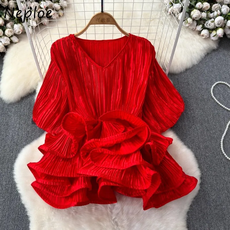 Neploe 2025 Summer New V-neck Shirts Women Fashion Slim Waist Ruched Ruffles Blouses Y2k Puff Sleeve Loose Blusas Mujer
Neploe 2025 Summer New V-neck Shirts Women Fashion Slim Waist Ruched Ruffles Blouses Y2k Puff Sleeve Loose Blusas Mujer