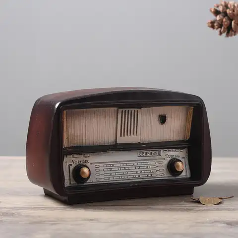 Vintage Radio Ornament Desktop Decor Gift Radio Model Statue