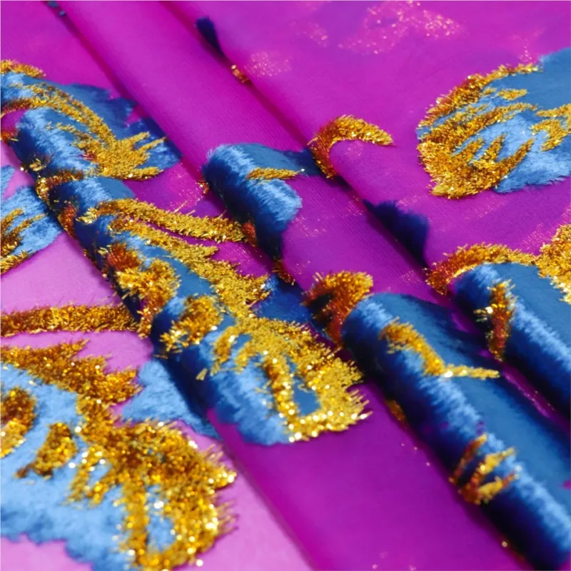 Woven velvet jacquard brocade viscose fabric haute couture dress cheongsam 
Woven velvet jacquard brocade viscose fabric haute couture dress cheongsam