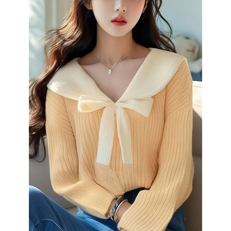 Lapel Bow Soft Sweater Knitted Pullover 2024 Early Autumn New Office Lady Gentle Long-sleeved Versatile Commuter Top
Lapel Bow Soft Sweater Knitted Pullover 2024 Early Autumn New Office Lady Gentle Long-sleeved Versatile Commuter Top