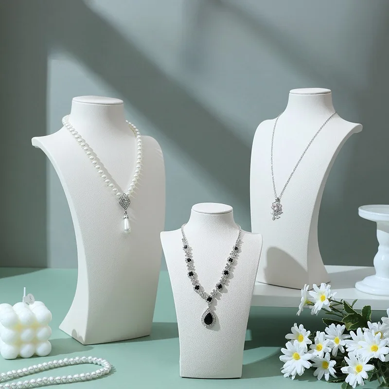 Mannequin Necklace Display Stand Leather Women's Jewelry Holder Pendant Organizer Display Case Necklaces Exhibitor Showcase Rack
Mannequin Necklace Display Stand Leather Women's Jewelry Holder Pendant Organizer Display Case Necklaces Exhibitor Showcase Rack
