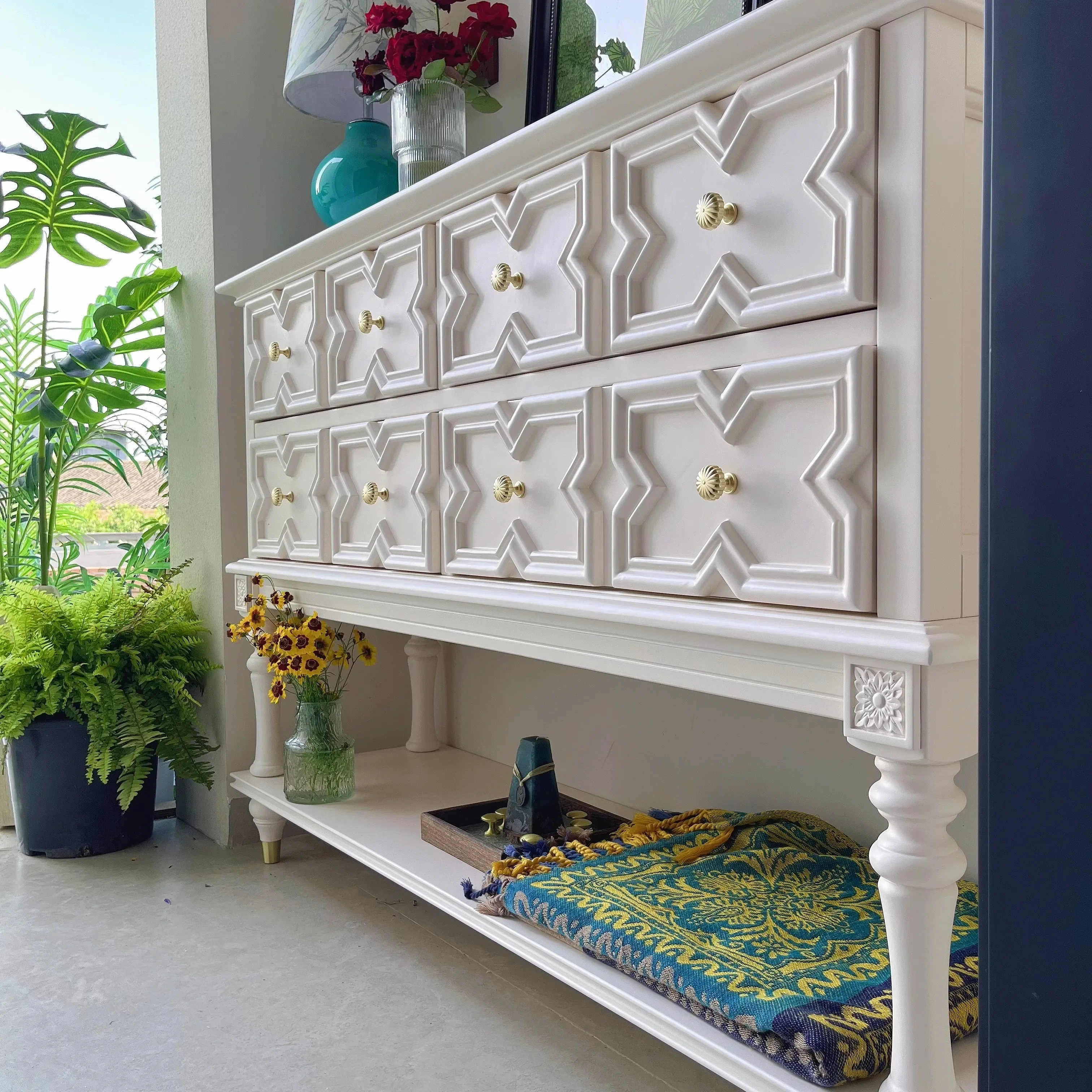 AAБелый шкаф для крыльца из массива дерева в стиле ретро, проход для гостиной, антикварный сундук, перегородка, шкаф, экран, настенная стойка
AAБелый шкаф для крыльца из массива дерева в стиле ретро, проход для гостиной, антикварный сундук, перегородка, шкаф, экран, настенная стойка