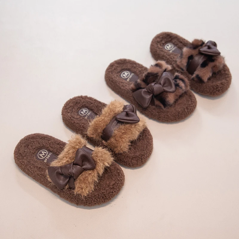 Girls Furry Slippers 3-18 Years Old Outside Wear Warm Kid Open-toe Cotton Shoes Leopard Soft Non-slip Children's Cotton Slippers
Girls Furry Slippers 3-18 Years Old Outside Wear Warm Kid Open-toe Cotton Shoes Leopard Soft Non-slip Children's Cotton Slippers