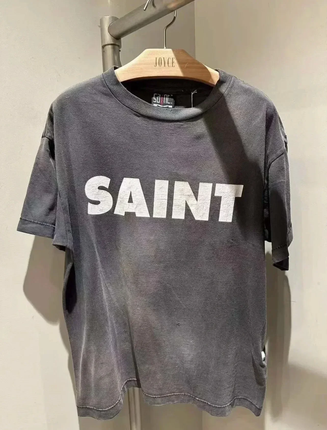 2024 summer high-quality fashion men's and women's cotton T-shirt crewneck loose casual short-sleeved top street clothing
2024 summer high-quality fashion men's and women's cotton T-shirt crewneck loose casual short-sleeved top street clothing