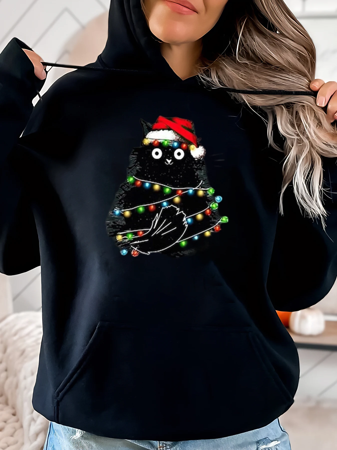 Толстовка с рождественским котом и огнями Праздничная рождественская толстовка Женская повседневная одежда Черный Большие размеры
Толстовка с рождественским котом и огнями Праздничная рождественская толстовка Женская повседневная одежда Черный Большие размеры