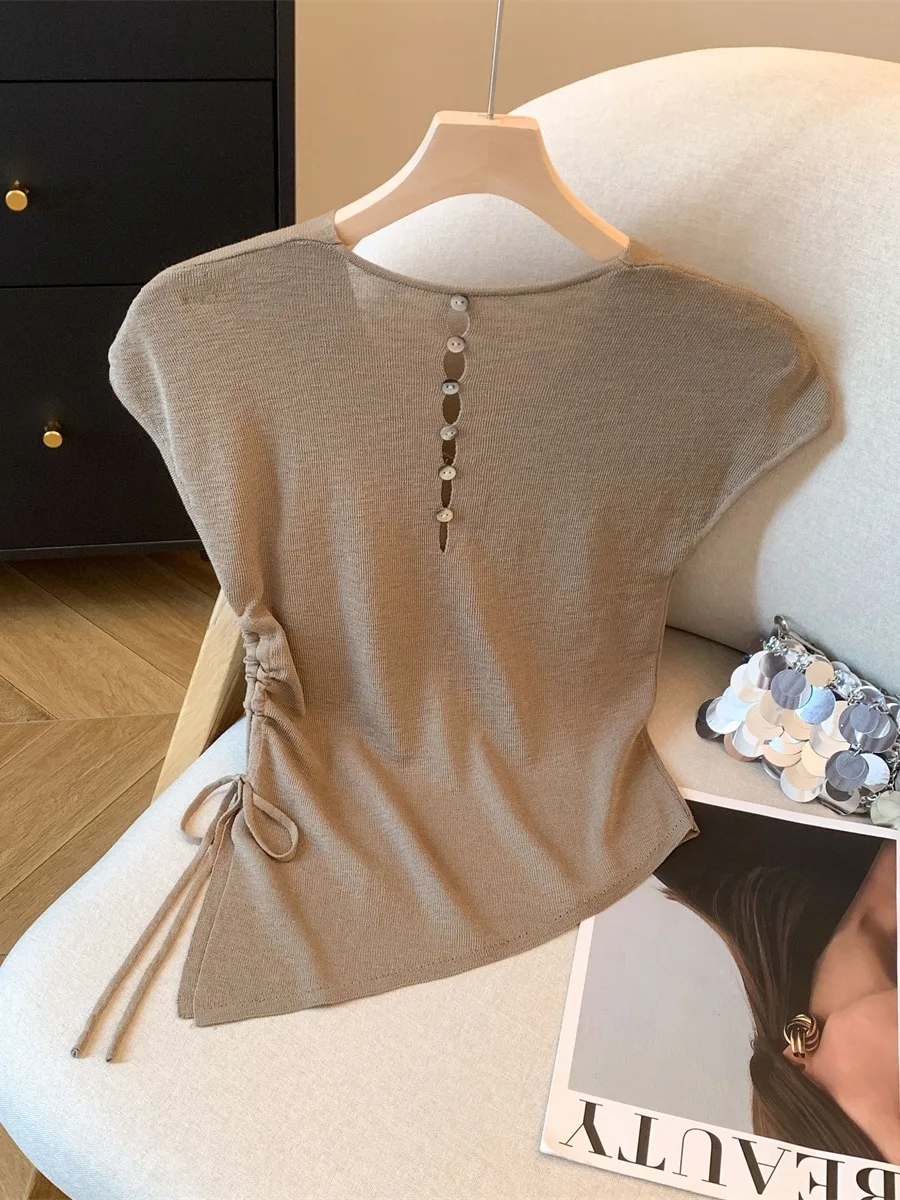 Korean Style Hollow out Short Sleeve Knitted Top Women's Summer Casual Breathable V-Neck Drawstring Self-Keeping Fashion
Korean Style Hollow out Short Sleeve Knitted Top Women's Summer Casual Breathable V-Neck Drawstring Self-Keeping Fashion