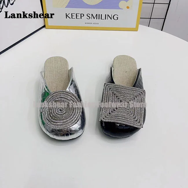 Rhinestone Strip Sandals and Slippers Summer Square Circular Asymmetry Crystal Slippers Women Rhinestone Slippers Flat Shoes
Rhinestone Strip Sandals and Slippers Summer Square Circular Asymmetry Crystal Slippers Women Rhinestone Slippers Flat Shoes