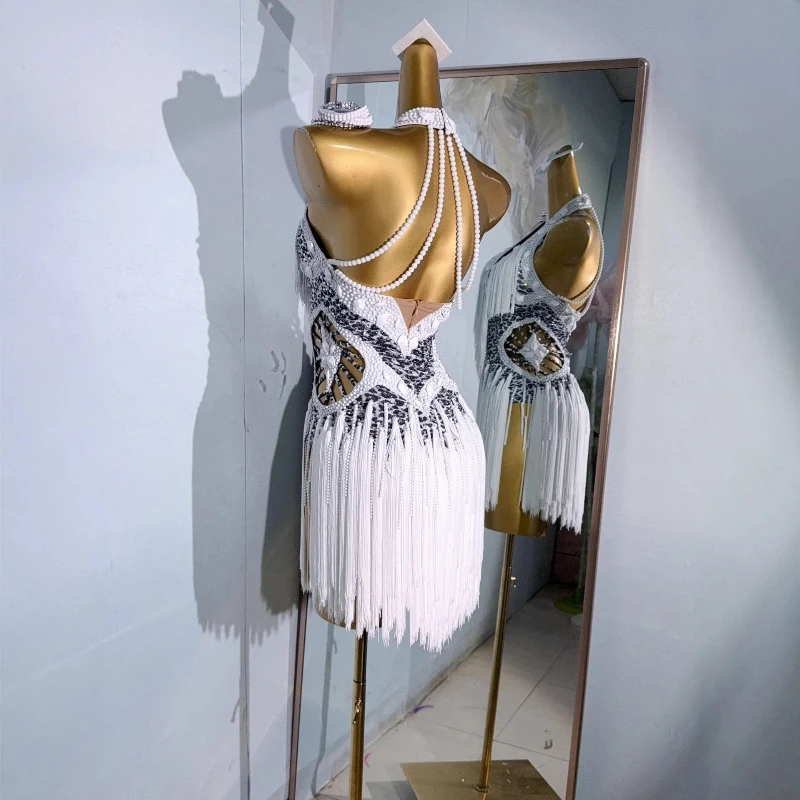 Latin Dance Competition Flower Dress Performance Dress Art Exam Adult Tassel Inlaid Diamond Modern Group Performance Dress
Latin Dance Competition Flower Dress Performance Dress Art Exam Adult Tassel Inlaid Diamond Modern Group Performance Dress