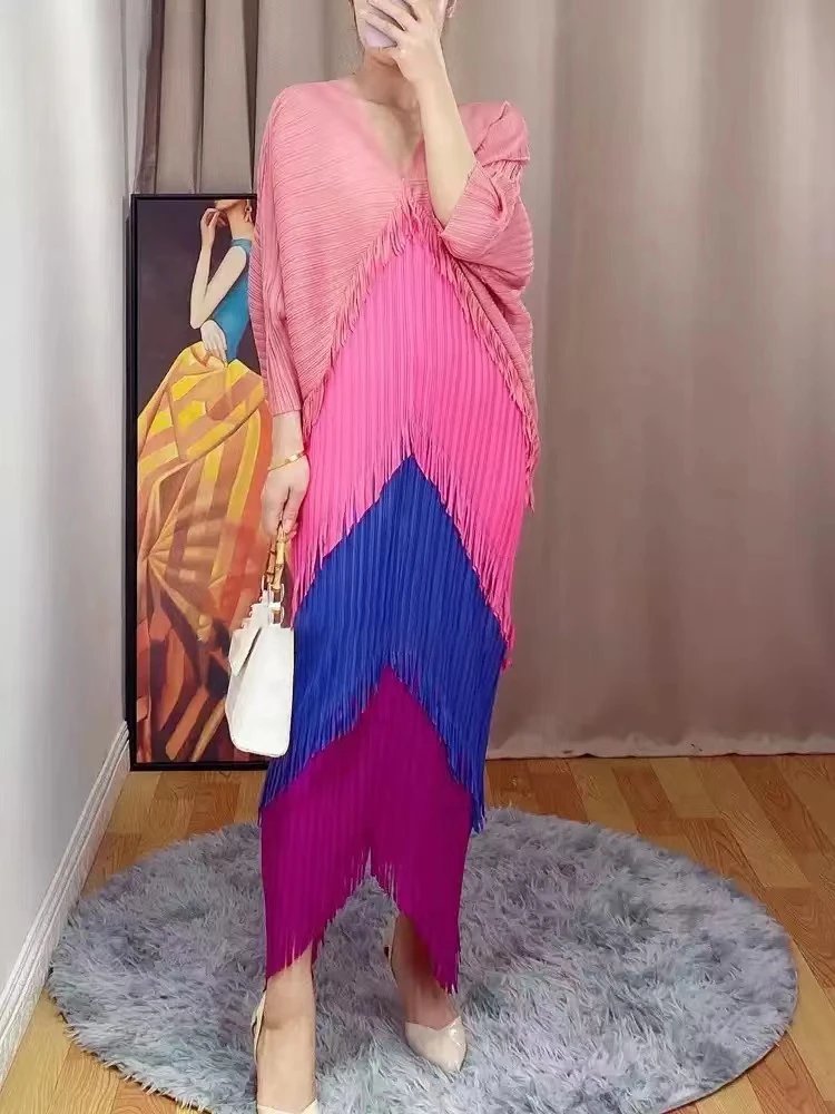 Ansman Miyake Pleated 2023 Spring New Fringed Dress Versatile High-End Temperament Fashion Color Matching Medium Long Style Spot
Ansman Miyake Pleated 2023 Spring New Fringed Dress Versatile High-End Temperament Fashion Color Matching Medium Long Style Spot