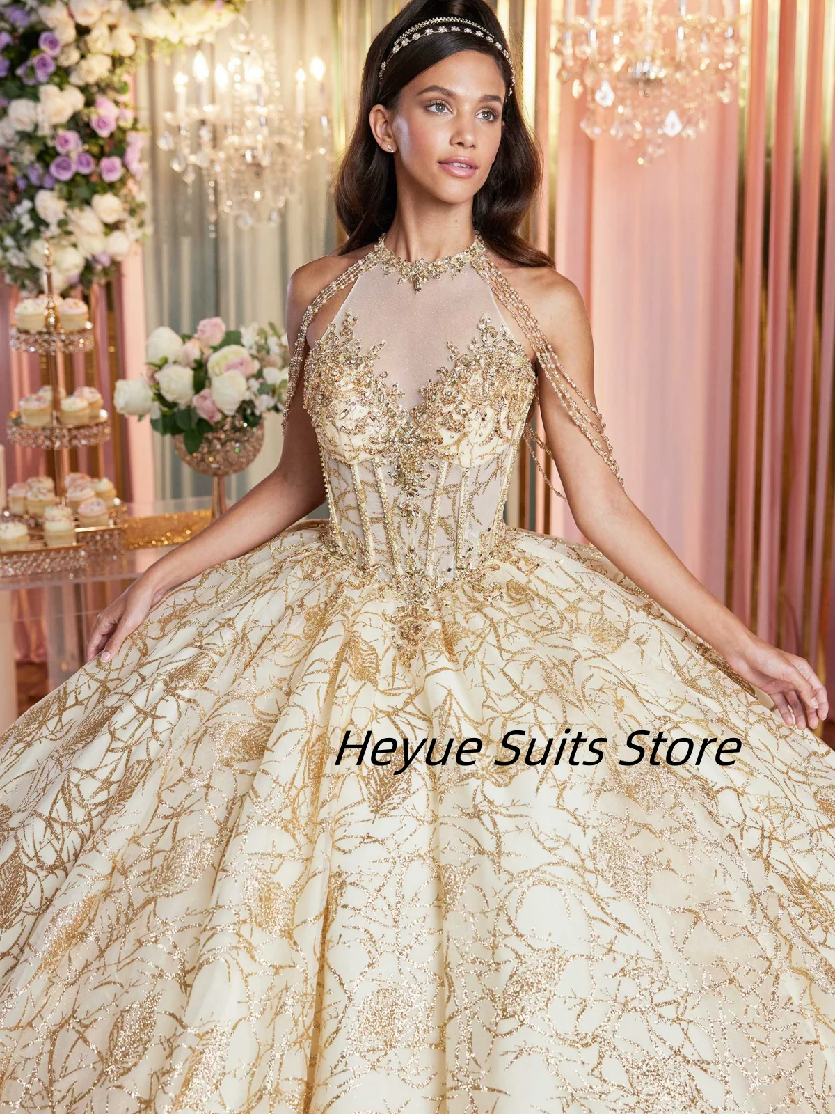 Мерцающее бальное платье по индивидуальному заказу, платье Quinceanera, аппликация, рукав из бисера, с открытыми плечами и воротником, платье de 15, quinceañeras
Мерцающее бальное платье по индивидуальному заказу, платье Quinceanera, аппликация, рукав из бисера, с открытыми плечами и воротником, платье de 15, quinceañeras