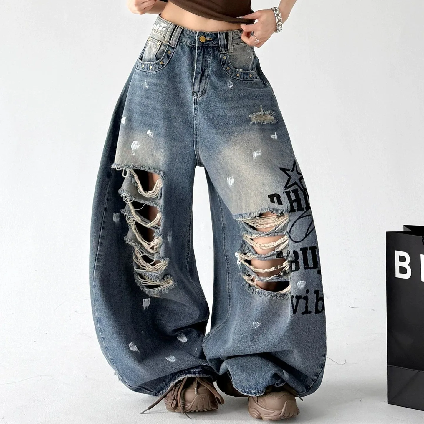 Y2K Spring Jeans Blue Ripped Letter Print Personalized Floor Length Casual Pants for Women
Y2K Spring Jeans Blue Ripped Letter Print Personalized Floor Length Casual Pants for Women