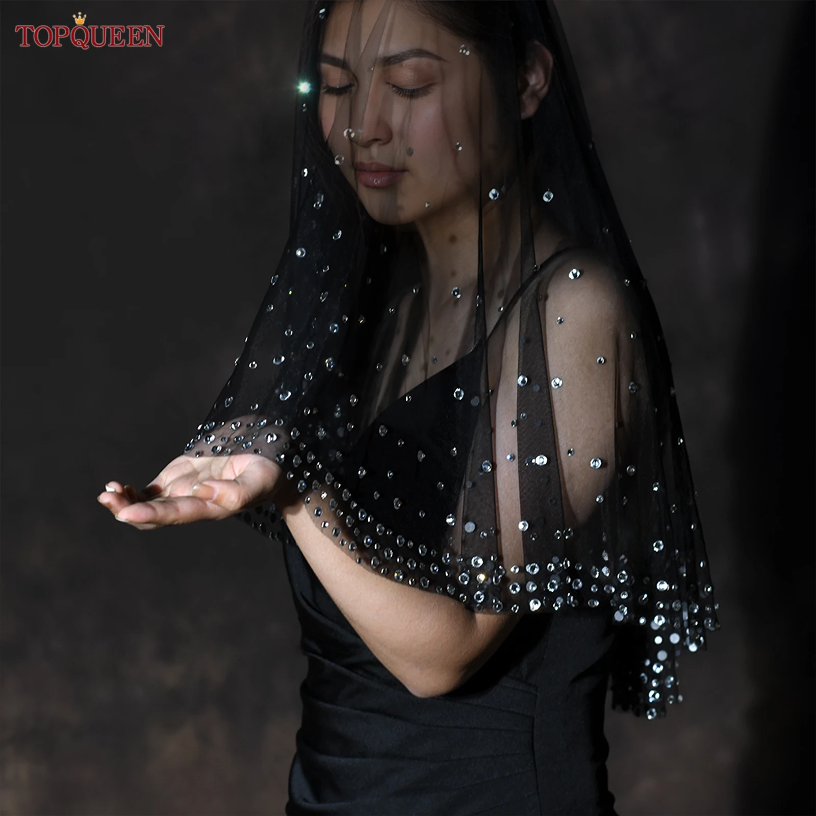 TOPQUEEN Black Rhinestones Velo De Novia Shimmering Blusher Veil Wedding Accessories Personalized Dress Up вуаль на лицо M132
TOPQUEEN Black Rhinestones Velo De Novia Shimmering Blusher Veil Wedding Accessories Personalized Dress Up вуаль на лицо M132