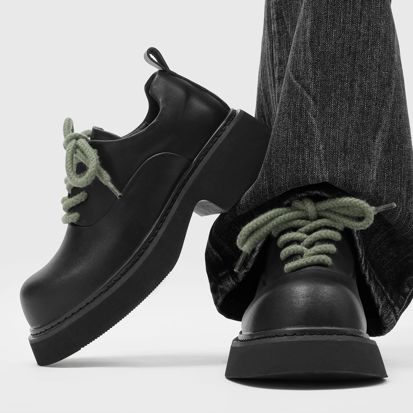 Men Derby Shoes PU Thick Bottom Trendy Round Head Men Shoes Size 38-46
Men Derby Shoes PU Thick Bottom Trendy Round Head Men Shoes Size 38-46