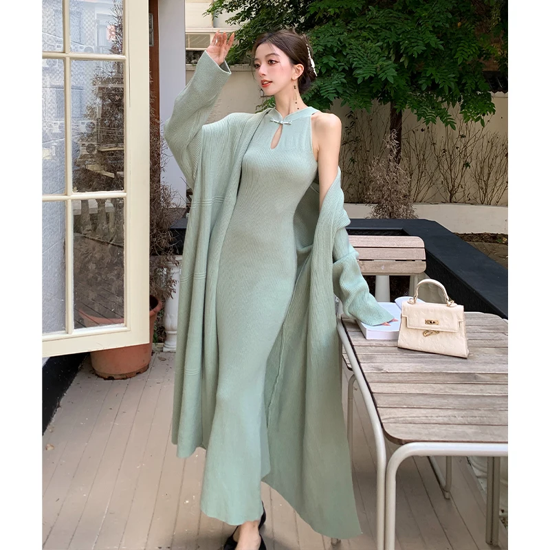 Sweet Hot Girl Suit Women's Autumn and Winter Knitted Cardigan Slim Fit Mermaid Long Dress Two-piece Set Fashion Female Clothes
Sweet Hot Girl Suit Women's Autumn and Winter Knitted Cardigan Slim Fit Mermaid Long Dress Two-piece Set Fashion Female Clothes