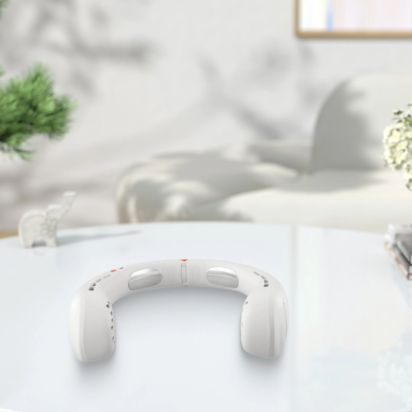 Вентилятор на шею с зарядкой от USB, бесшумный, с мощным потоком воздуха, для общежития
Вентилятор на шею с зарядкой от USB, бесшумный, с мощным потоком воздуха, для общежития