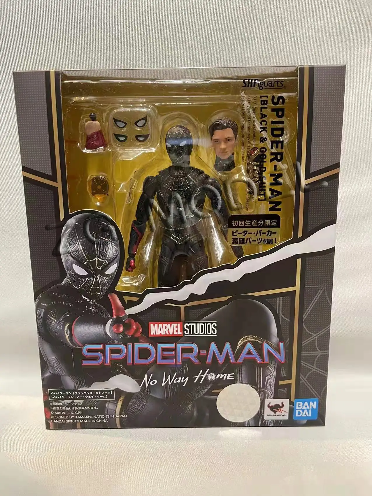 Bandai Shf Avengers Spider-Man 3 Heroes of No Return Magic Black Gold Suit Joints Movable Figure Model Doll Toy
Bandai Shf Avengers Spider-Man 3 Heroes of No Return Magic Black Gold Suit Joints Movable Figure Model Doll Toy