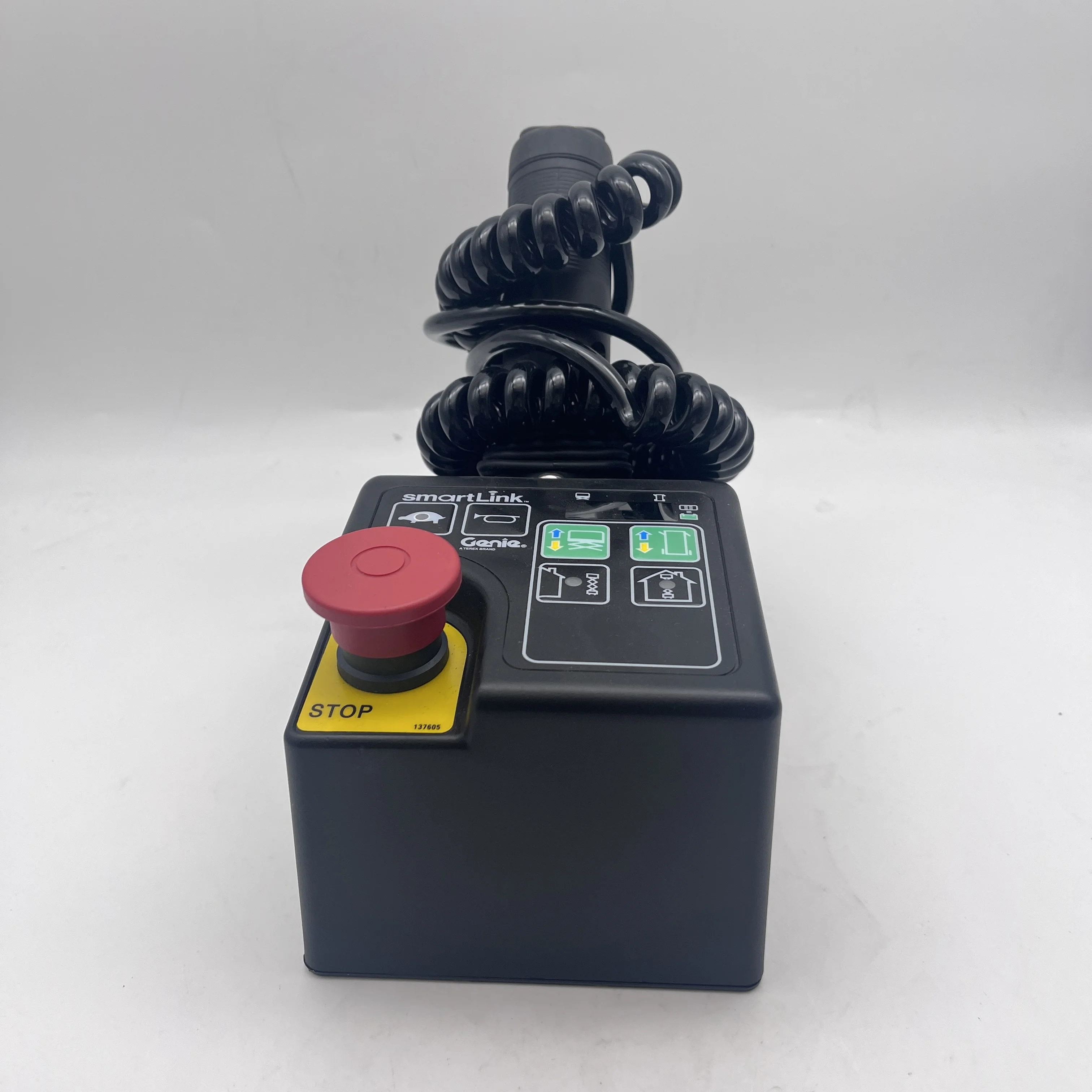 Genie Control Box 137633 137633GT for Gen 6 Genie GS-1930 GS-2032 GS-1530 GS-1532 GS-2046 GS-2632 GR-12 GS-1530 GS-1932 GR-15
Genie Control Box 137633 137633GT for Gen 6 Genie GS-1930 GS-2032 GS-1530 GS-1532 GS-2046 GS-2632 GR-12 GS-1530 GS-1932 GR-15