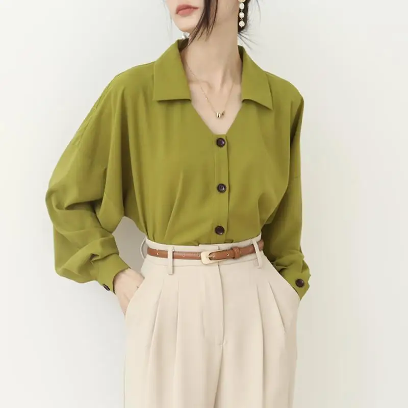 Beautiful Women's Blouses Green Lapel Full Sleeve Chiffon Shirt Luxury Woman Blouse Single-Breasted Stylish Female Shirts
Beautiful Women's Blouses Green Lapel Full Sleeve Chiffon Shirt Luxury Woman Blouse Single-Breasted Stylish Female Shirts