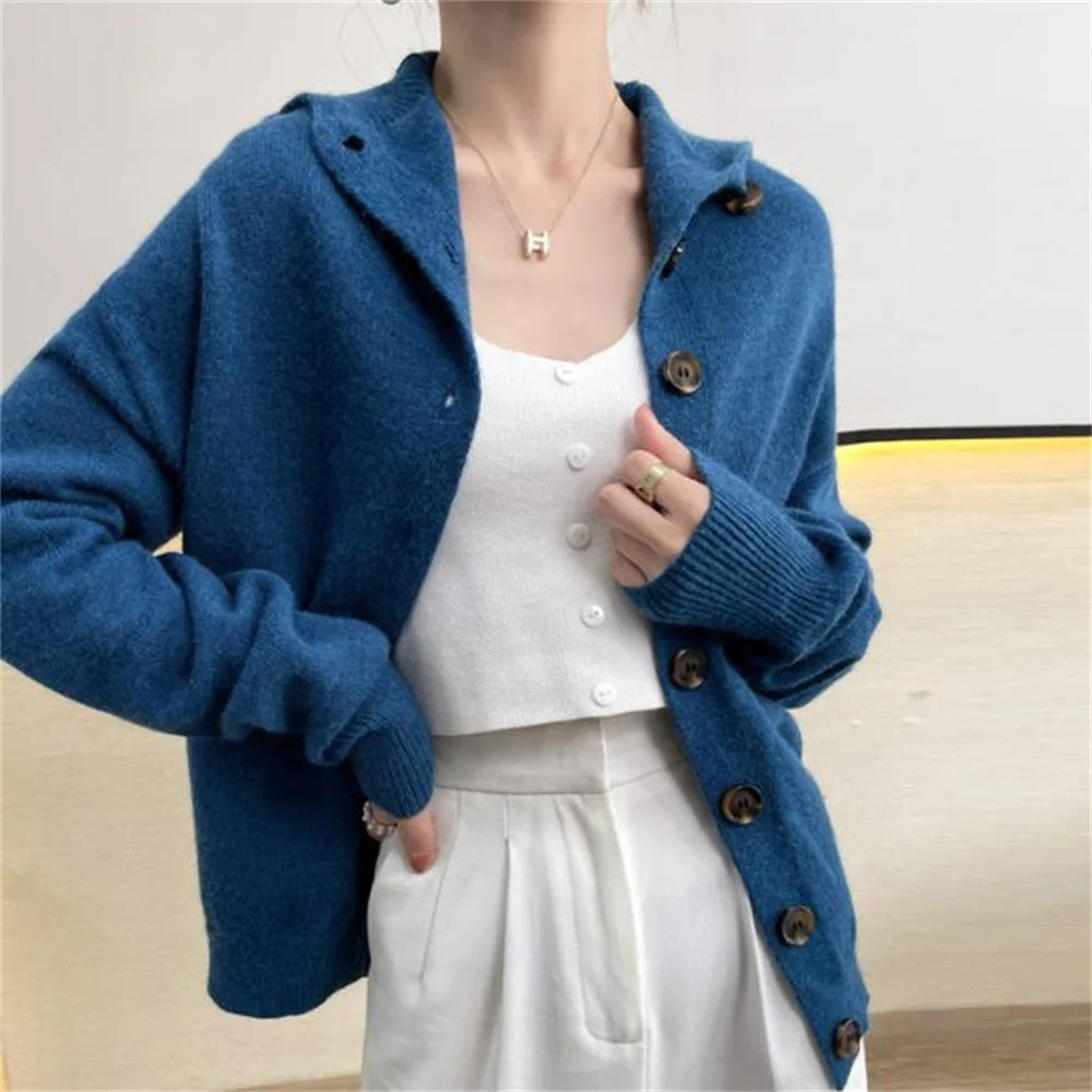 New autumn winter V-neck cardigan women's knitted suit collar stretch coat cashmere sweater
New autumn winter V-neck cardigan women's knitted suit collar stretch coat cashmere sweater