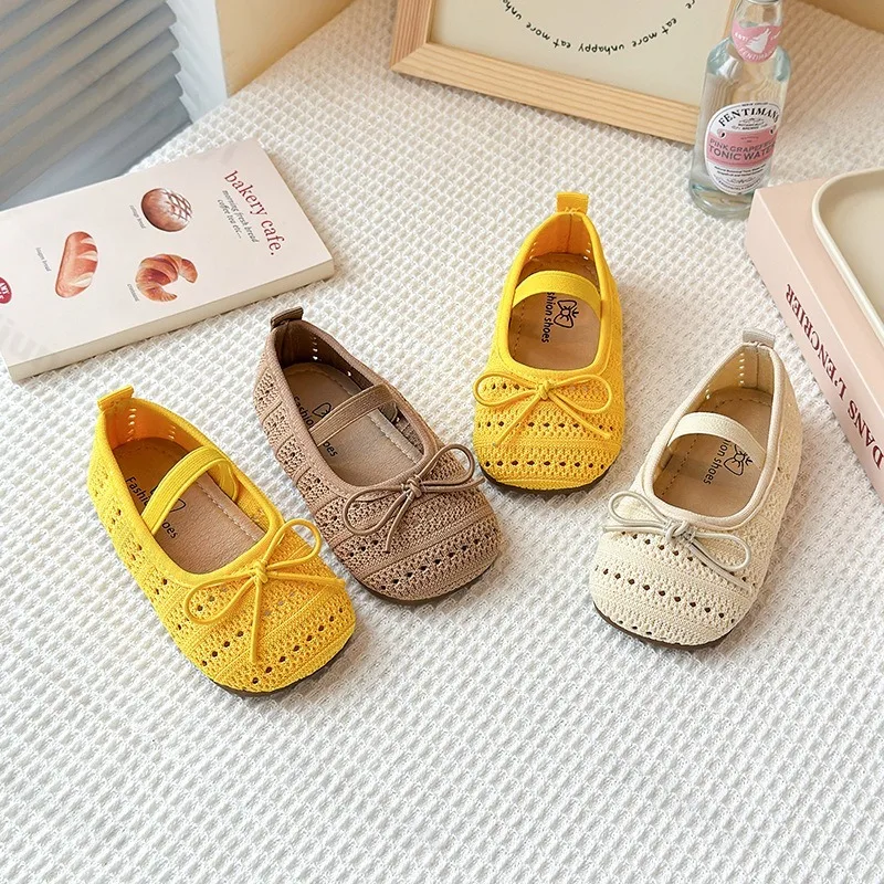 Summer Children Sandals 2025 New Breathable Girls Ballet Flats Lightweight Anti-slippery Fashion Soft Sole Kids Princess Shoes
Summer Children Sandals 2025 New Breathable Girls Ballet Flats Lightweight Anti-slippery Fashion Soft Sole Kids Princess Shoes