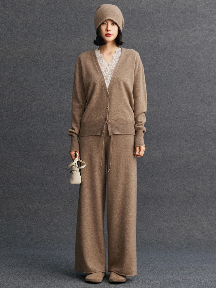 TLOML Women 100% Cashmere Sweater Suit V-neck Cardigan Long Skirt Wide Leg Pants Autumn Winter Soft Warm Cashmere Knitwear Suit
TLOML Women 100% Cashmere Sweater Suit V-neck Cardigan Long Skirt Wide Leg Pants Autumn Winter Soft Warm Cashmere Knitwear Suit