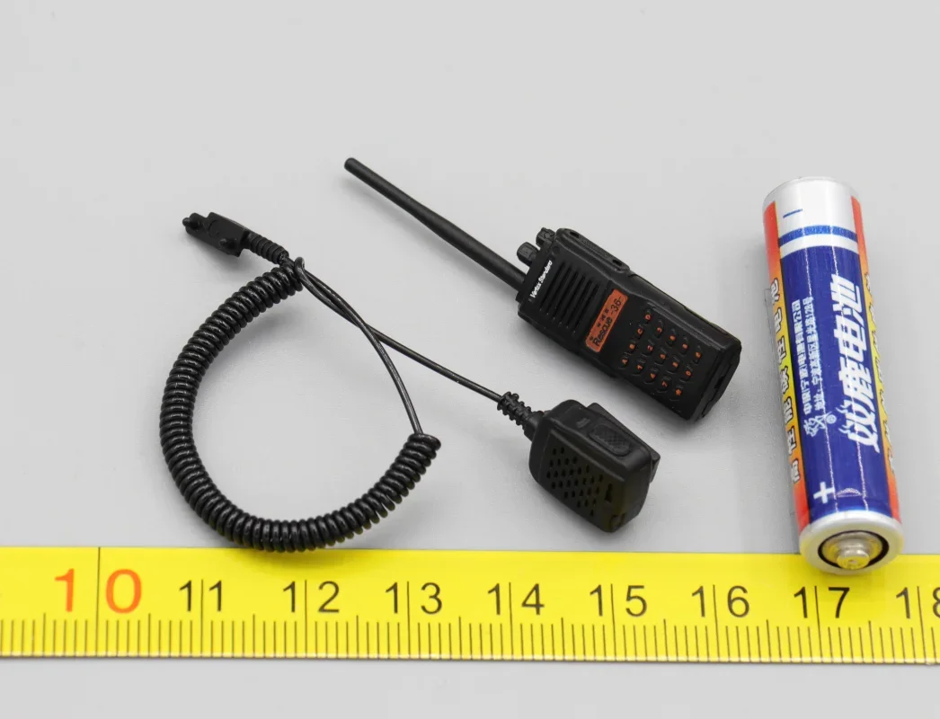 ES 26060S 1/6 Scale Soldier Walkie Talkie Communicator Model for 12'' Special Forces
ES 26060S 1/6 Scale Soldier Walkie Talkie Communicator Model for 12'' Special Forces