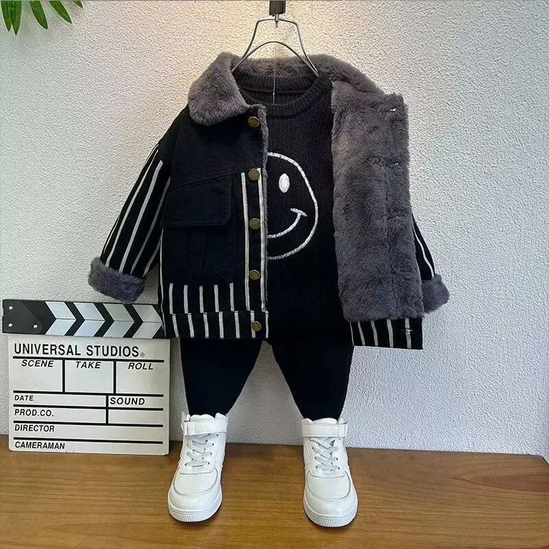 Fashion Boys Winter Velvet Jackets Thick Fleece Coat Autumn Winter Children Warm Outerwear Kids
Fashion Boys Winter Velvet Jackets Thick Fleece Coat Autumn Winter Children Warm Outerwear Kids