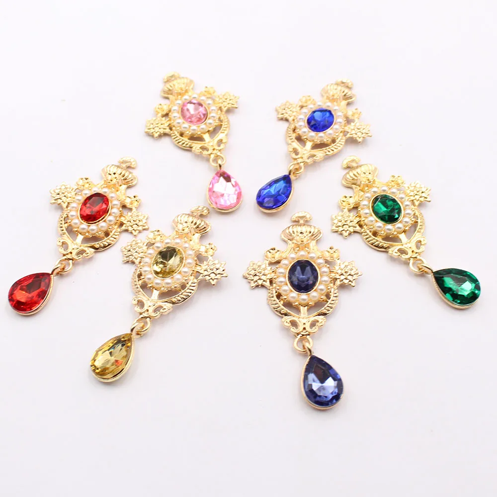 5 pieces of European and American retro pearl flat chest needle button DIY suitable for wine glass vase forehead chain versatile
5 pieces of European and American retro pearl flat chest needle button DIY suitable for wine glass vase forehead chain versatile