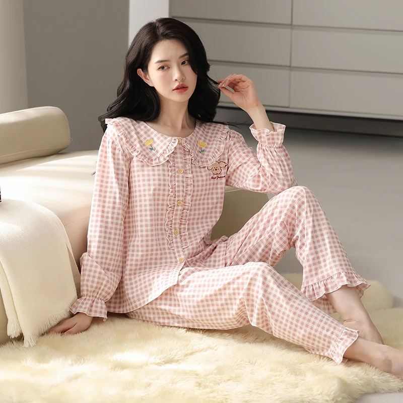 Sweet Plaid Print Woman Lovely Wear Leisure Clothes Princess Style Doll Collar Autumn Long Sleeve Women Pajamas For Sleep Pijama
Sweet Plaid Print Woman Lovely Wear Leisure Clothes Princess Style Doll Collar Autumn Long Sleeve Women Pajamas For Sleep Pijama