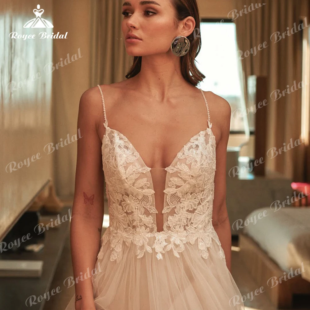 Roycebridal Свадебные платья трапециевидной формы с v-образным вырезом и кружевной аппликацией на тонких бретельках со шлейфом из тюля, платья для женщин по индивидуальному заказу
Roycebridal Свадебные платья трапециевидной формы с v-образным вырезом и кружевной аппликацией на тонких бретельках со шлейфом из тюля, платья для женщин по индивидуальному заказу