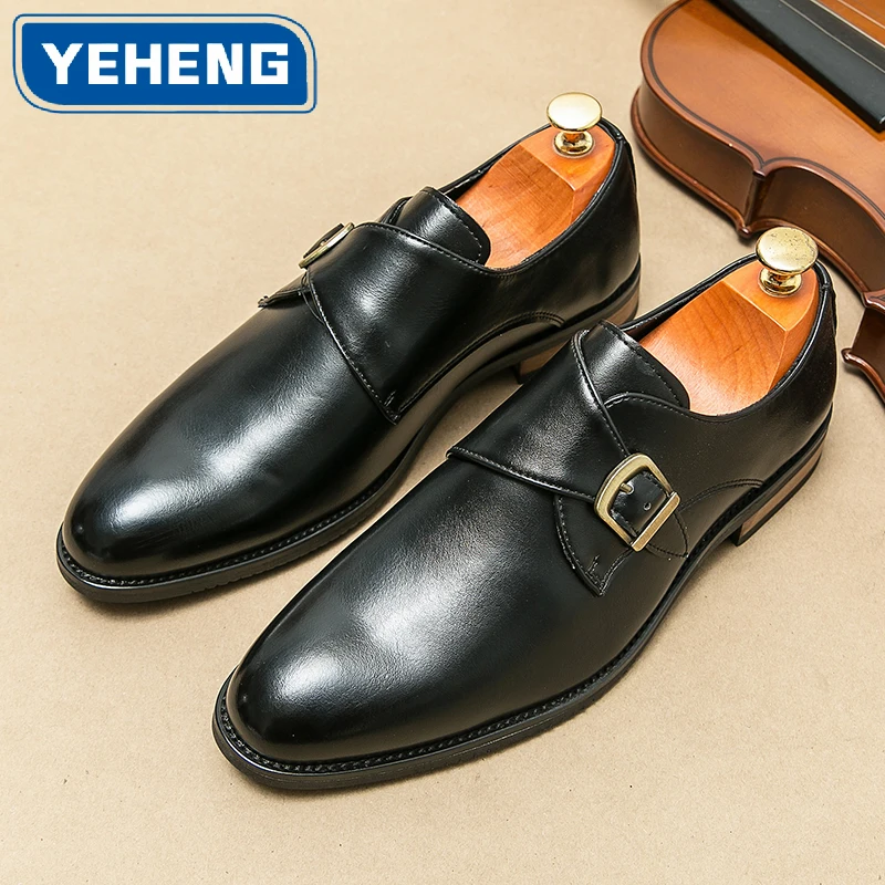 Men Single Monk Strap Shoes Luxury Black Vintage Wood Heel Leather Dress Shoes Gold Buckle Classic Business Formal Oxford Shoes
Men Single Monk Strap Shoes Luxury Black Vintage Wood Heel Leather Dress Shoes Gold Buckle Classic Business Formal Oxford Shoes