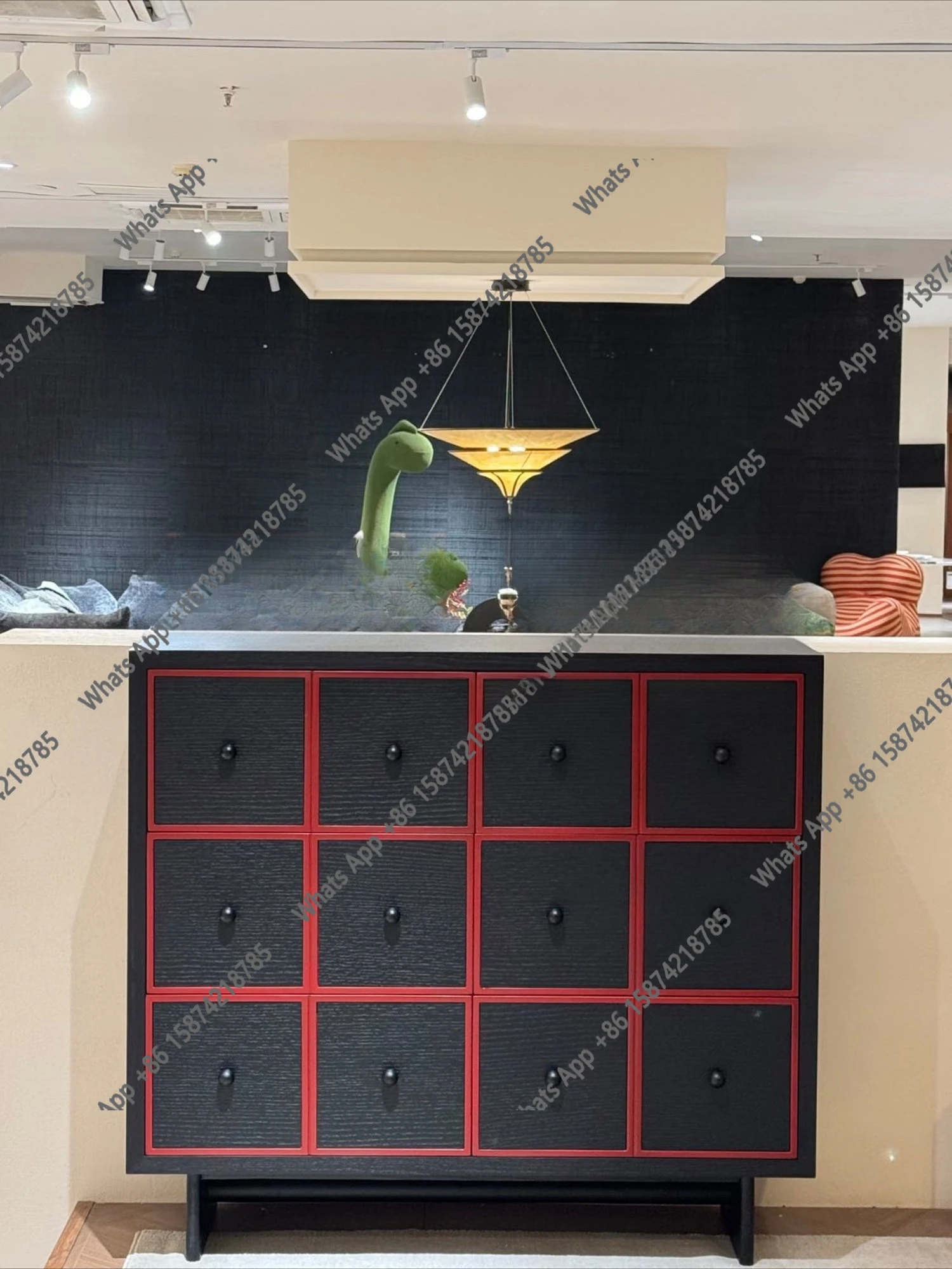 Medieval black 6 chest cabinet household simple contrasting color drawer cabinet designer art storage designer
Medieval black 6 chest cabinet household simple contrasting color drawer cabinet designer art storage designer