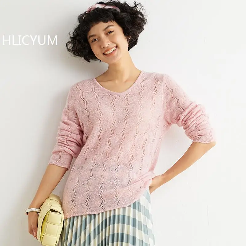 Spring/Autumn New Women's Cashmere Sweater Casual Solid Color Hollow Knitted Hoodie V-neck Wool Jumper Loose Tops Fashion Hot
Spring/Autumn New Women's Cashmere Sweater Casual Solid Color Hollow Knitted Hoodie V-neck Wool Jumper Loose Tops Fashion Hot