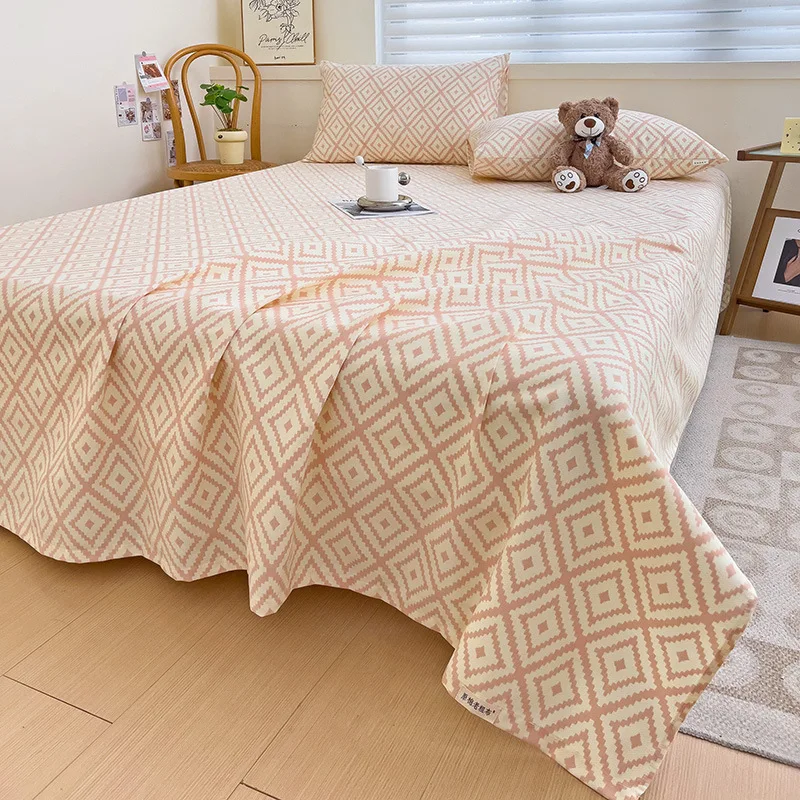 Diamond Pattern Printed Bed Sheet Set High Quality Polyester Flat Sheet and Pillowcase Thick Breathable Summer Cool Mat for Bed
Diamond Pattern Printed Bed Sheet Set High Quality Polyester Flat Sheet and Pillowcase Thick Breathable Summer Cool Mat for Bed